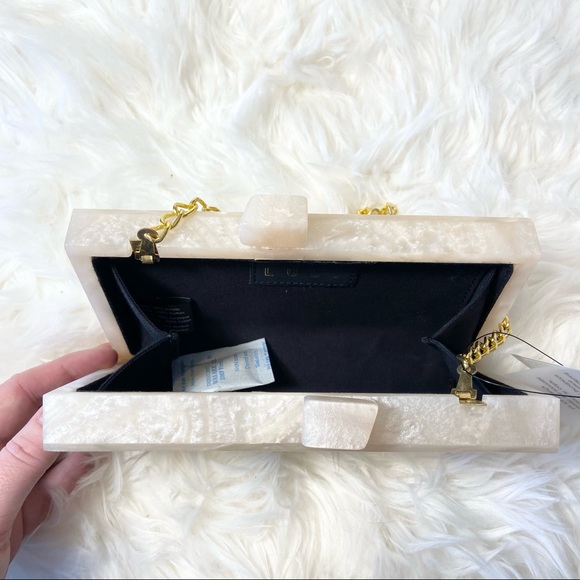 Glitter bride clutch with gold chain removable strap - Picture 3 of 5